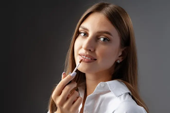 Be a Lot Bolder with the 80's Makeup Style